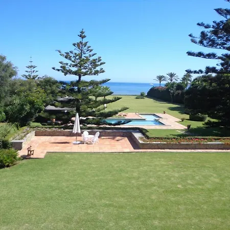 Amazing Beachfront Heated Pool